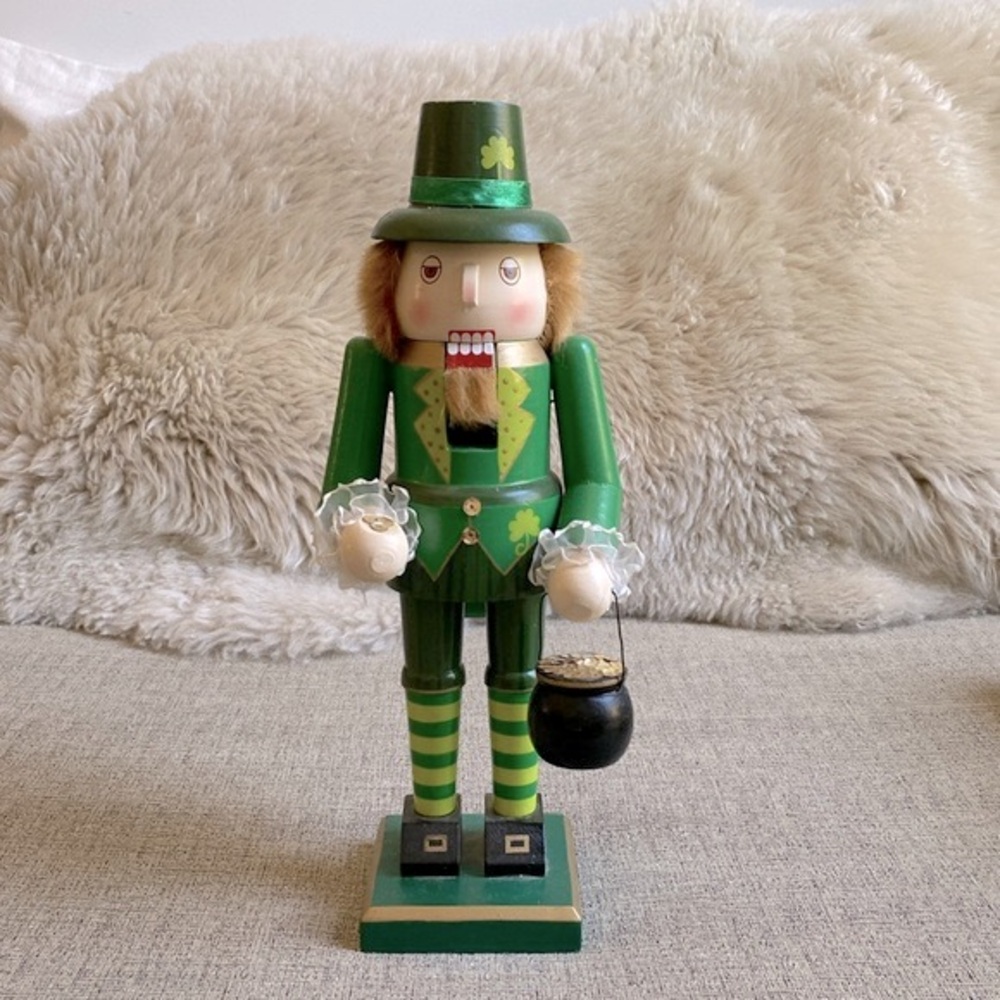 Shamrock Sam with his Pot of Gold Nut Cracker 13”